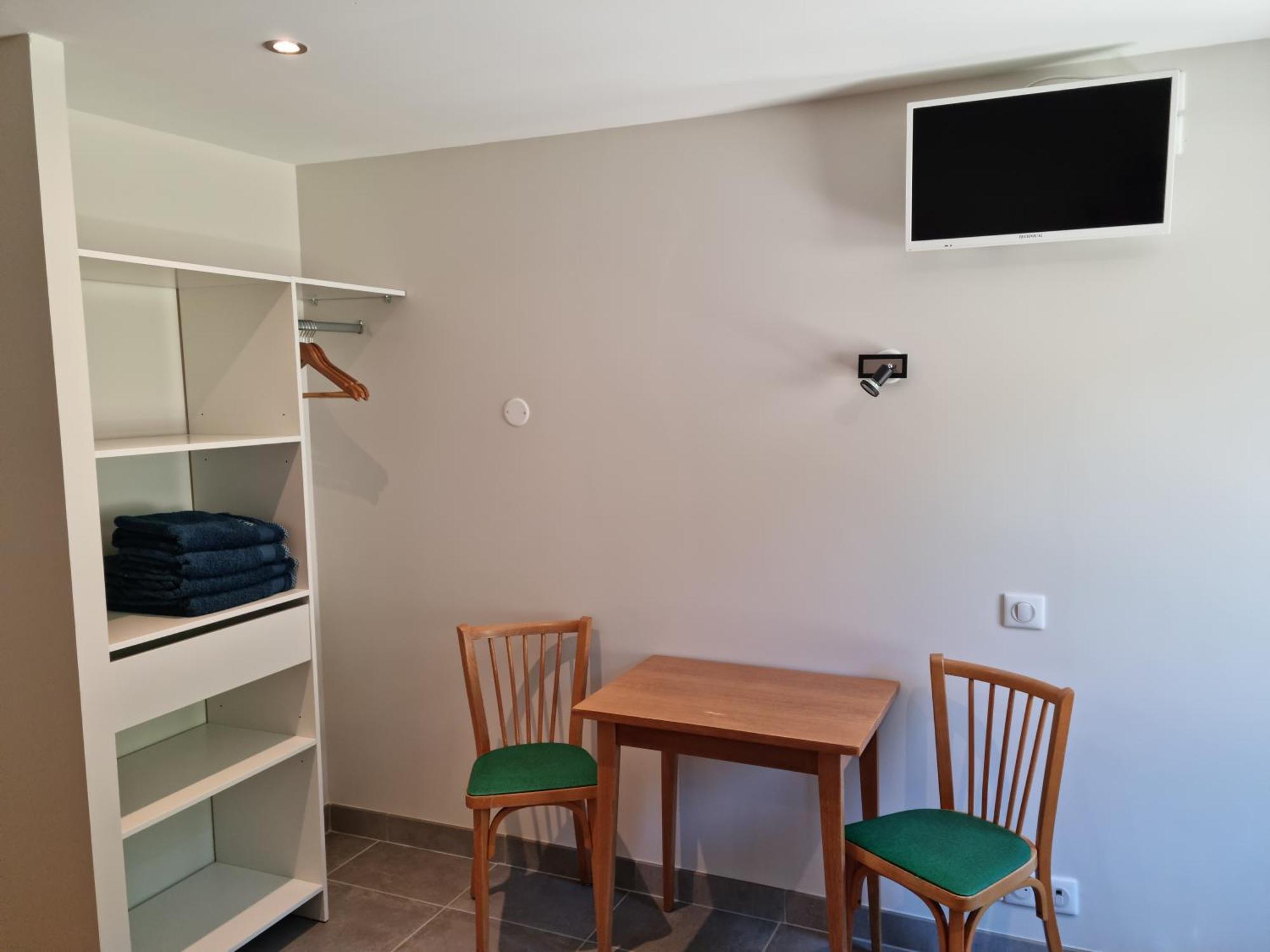 Studio Gites Au Pont De La Gineze Barjac  외부 사진